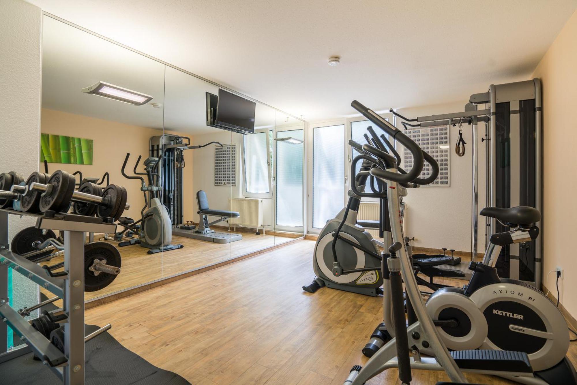Airporthotel Residenz Steinenbronn Exteriör bild