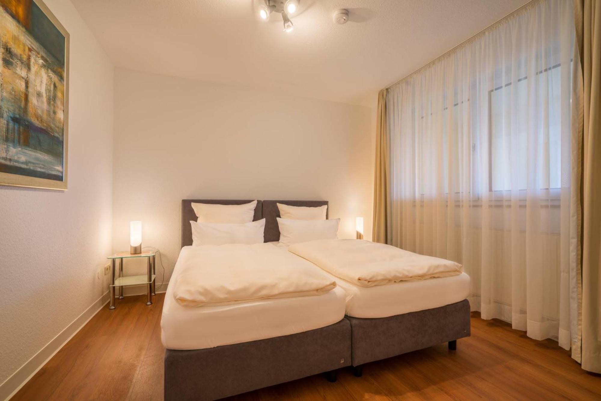 Airporthotel Residenz Steinenbronn Exteriör bild