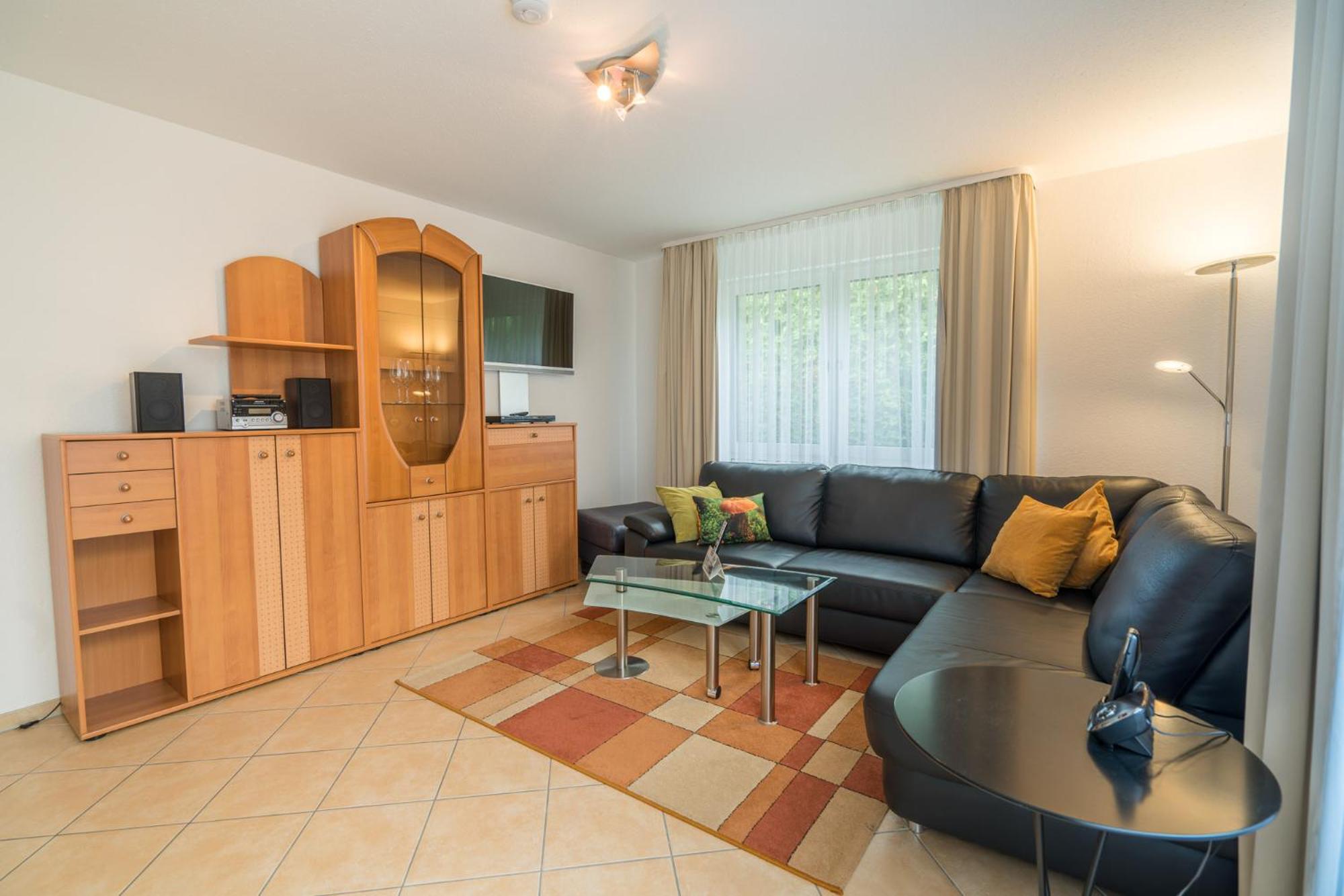 Airporthotel Residenz Steinenbronn Exteriör bild