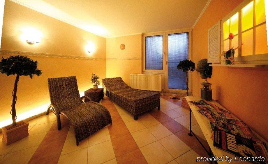 Airporthotel Residenz Steinenbronn Exteriör bild